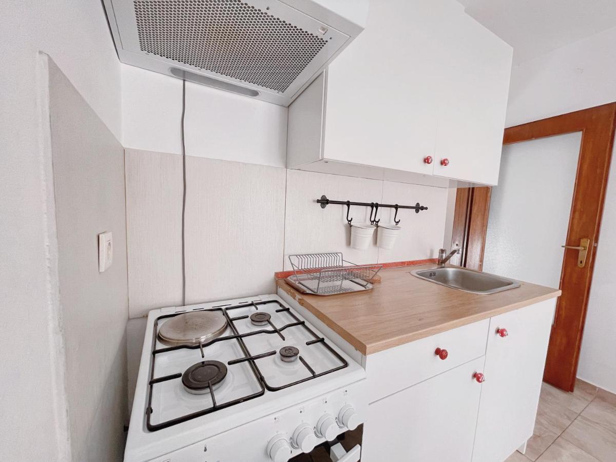 Apartments Zoricic Novi Vinodolski Buitenkant foto